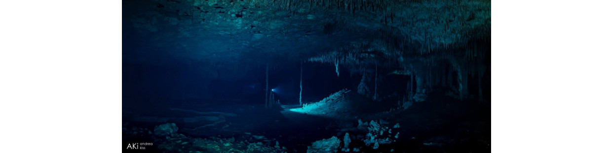 Potápačské svetlá a príslušenstvo | AKITO Diving